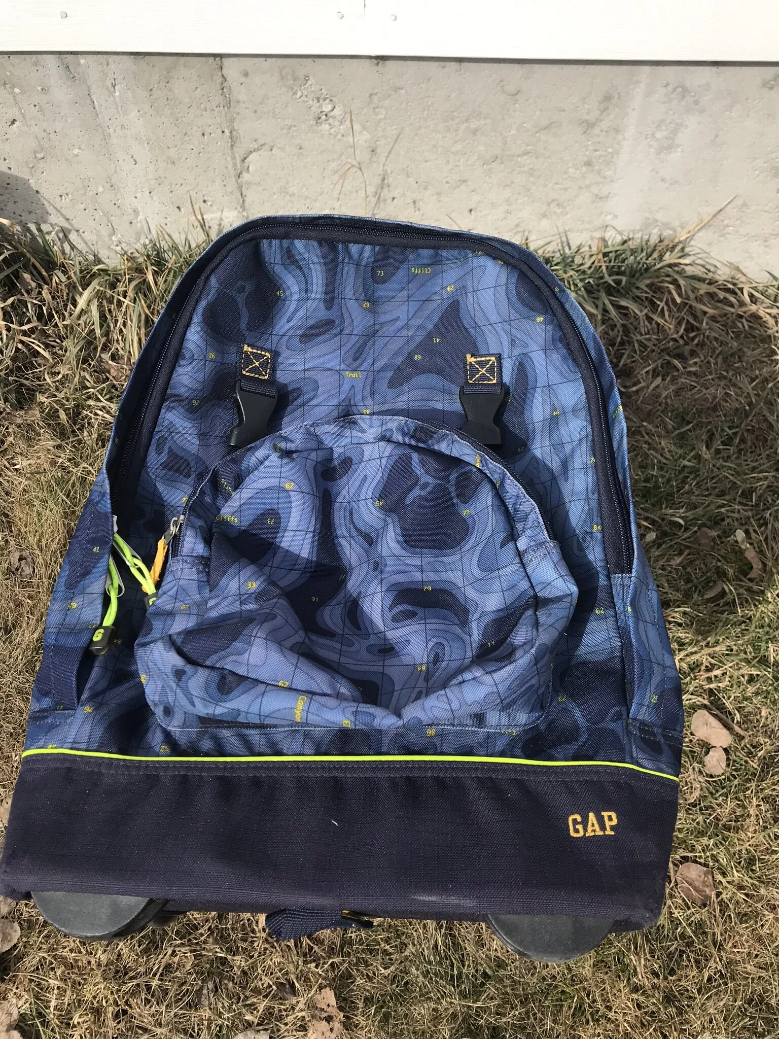 gap backpack kid