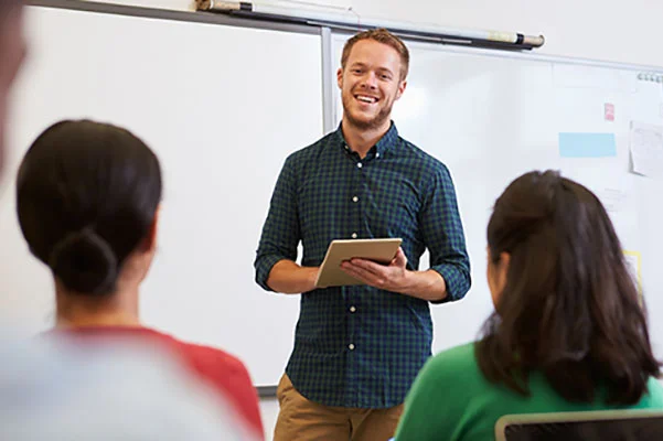HOME PAGE ADULT LEARNERS 3 600 x 400.jpg