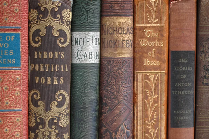 Hardcover Classics 1