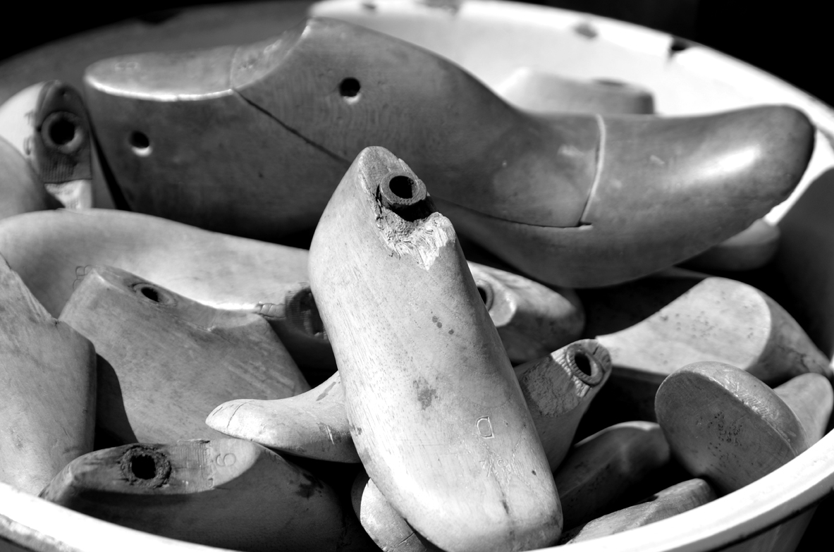 Wooden Shoe Forms 2