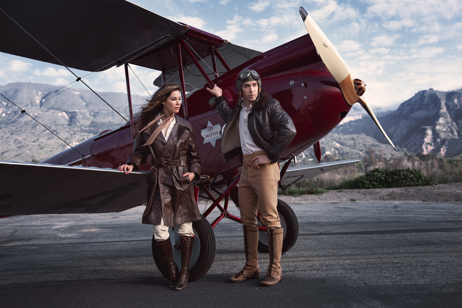 VintageBiPlaneShoot-1232-edit-1500px.jpg