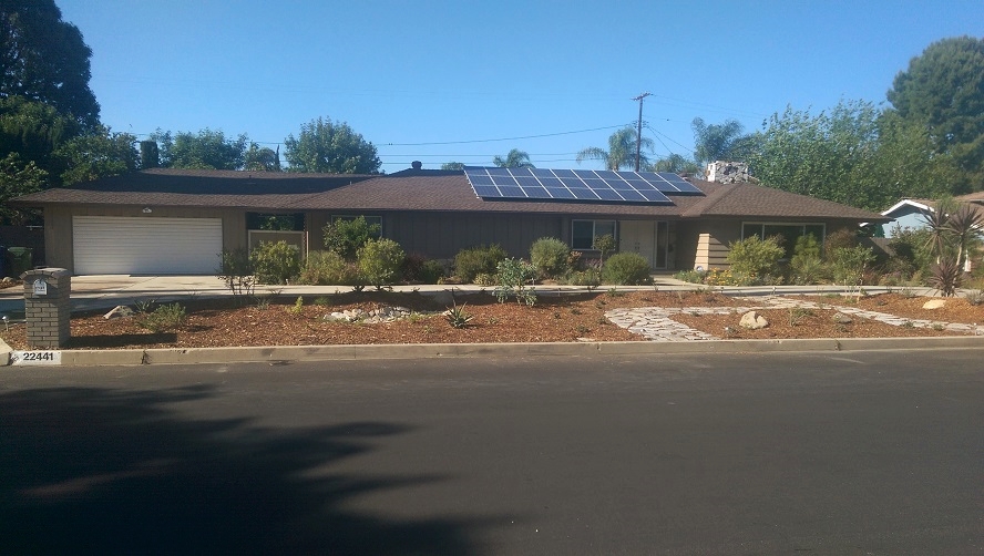 19 - Front Yard Complete.jpg