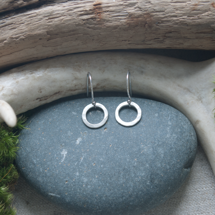 Lisa Gent - Tiny Hammered Fine Silver Circle Earrings