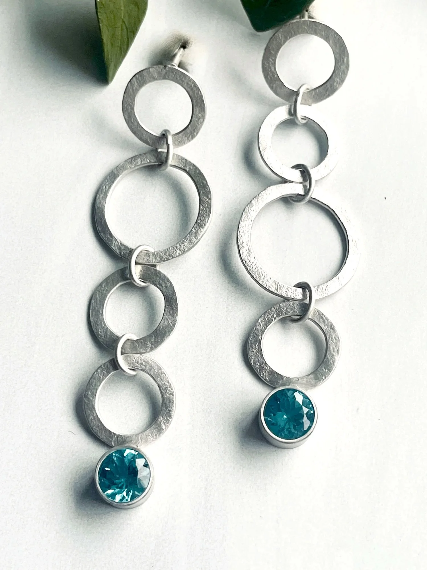 Lisa Gent - Moss Circle Earrings in Sterling Silver and Apatite