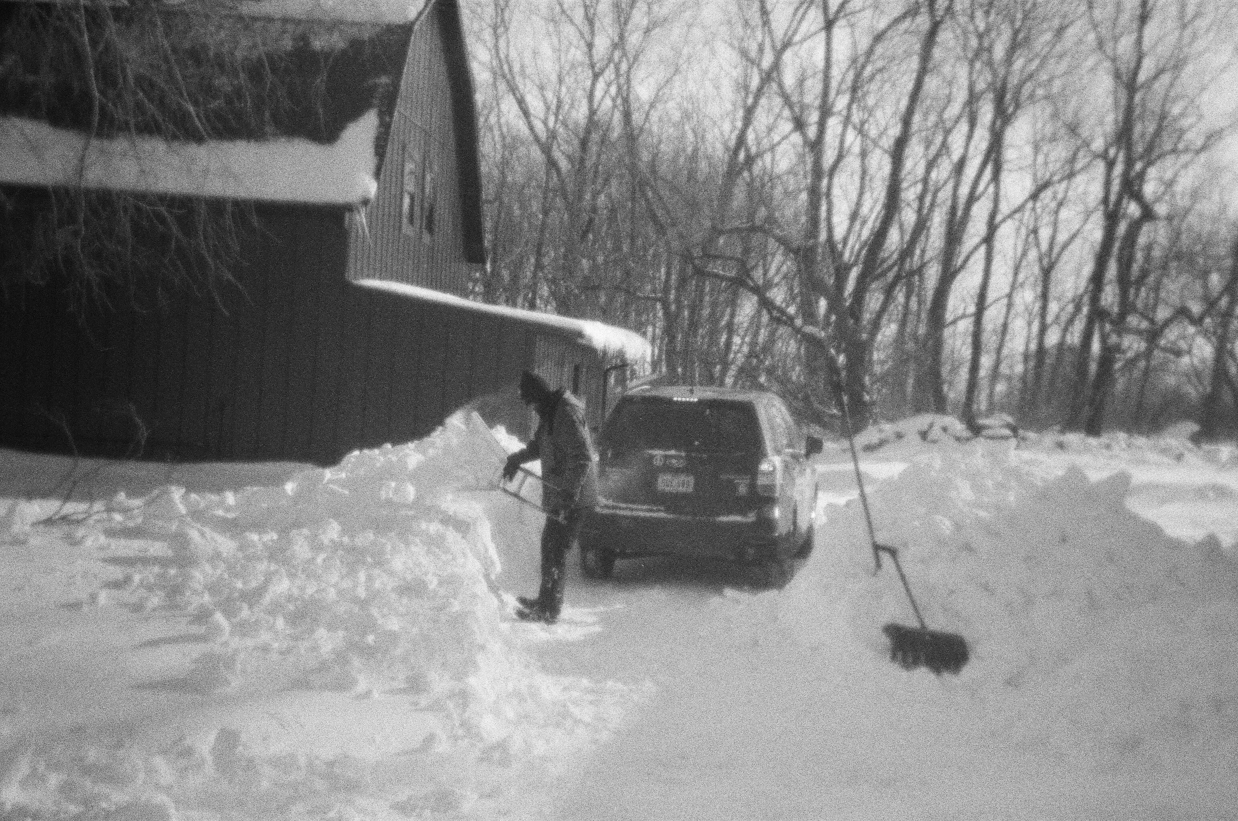 shovelling_flat_black_3.jpg