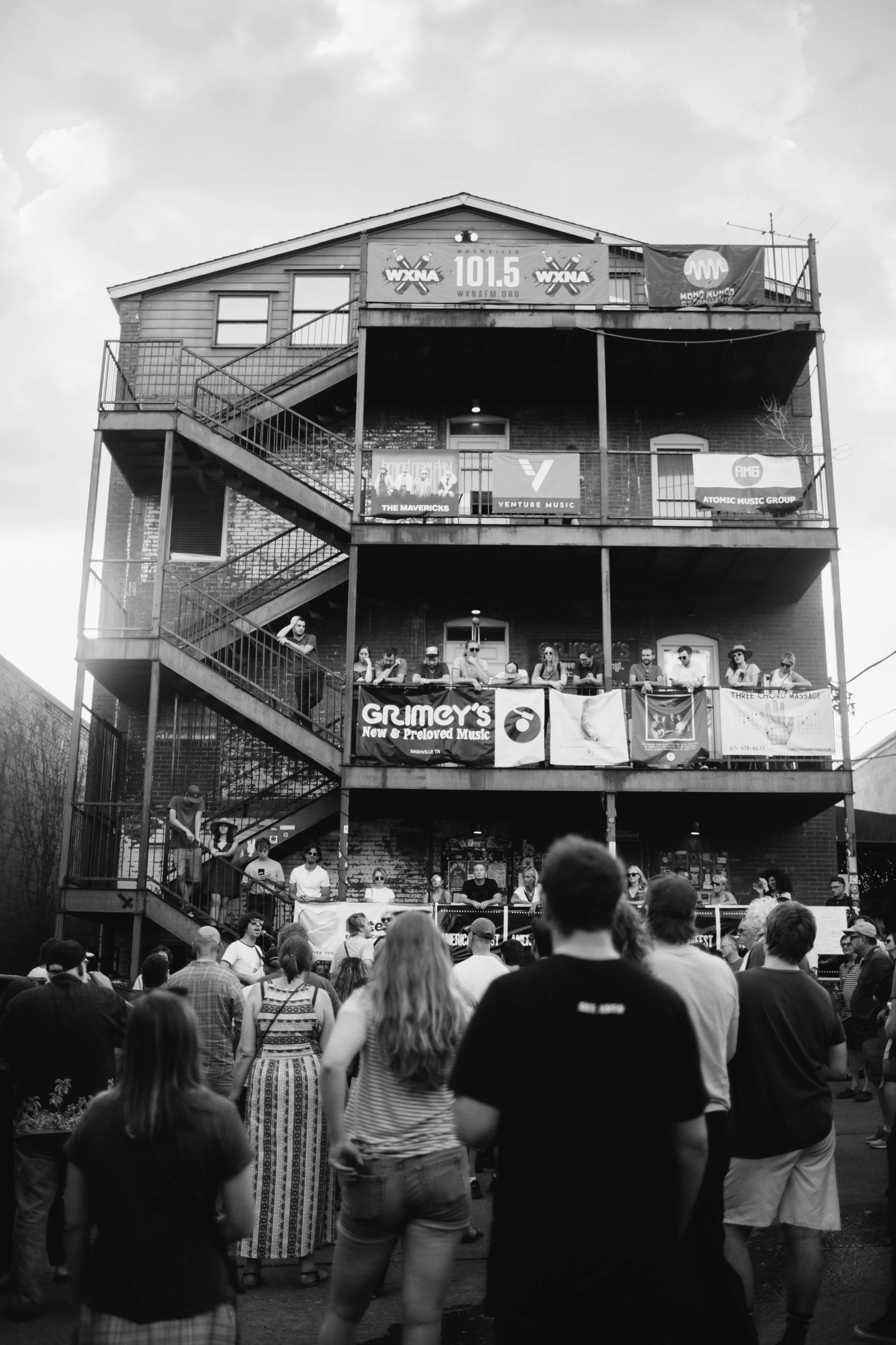 {Americanarama}93-{Connelly Crowe}.jpg