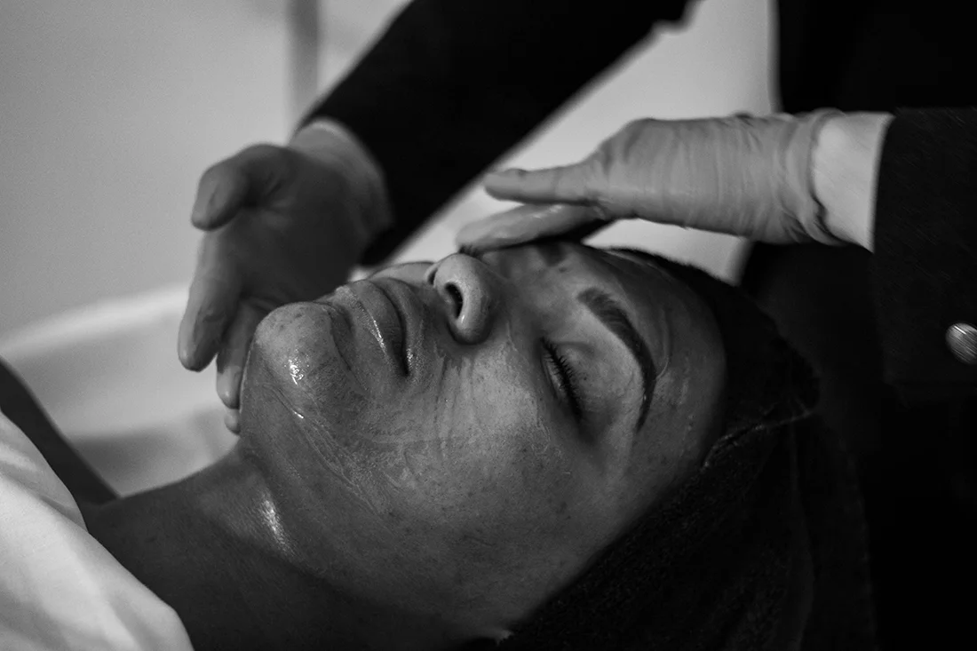 HIGH FREQUENCY FACIAL — HAUS Salon
