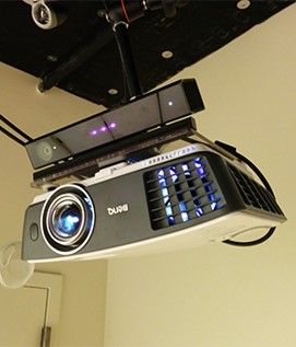 Kinect depth camera and projector (Metz, 2016).