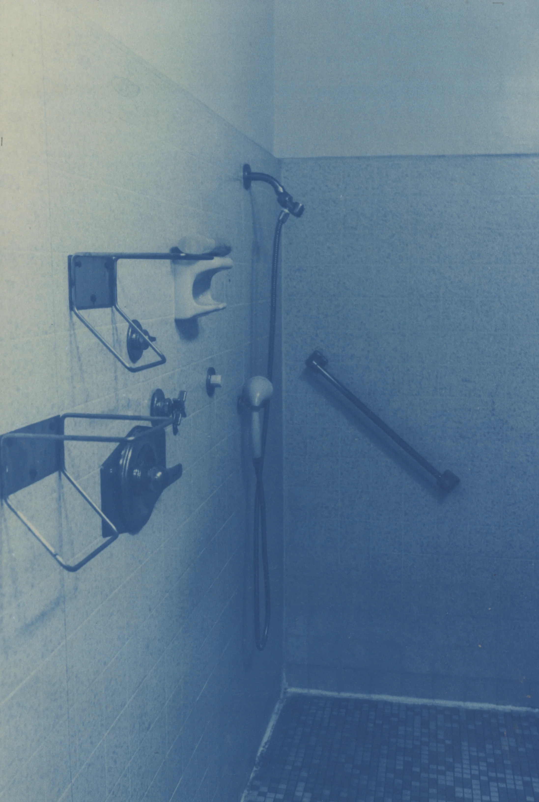 5_ydesousa_ShowerTime_9.20.17.jpg