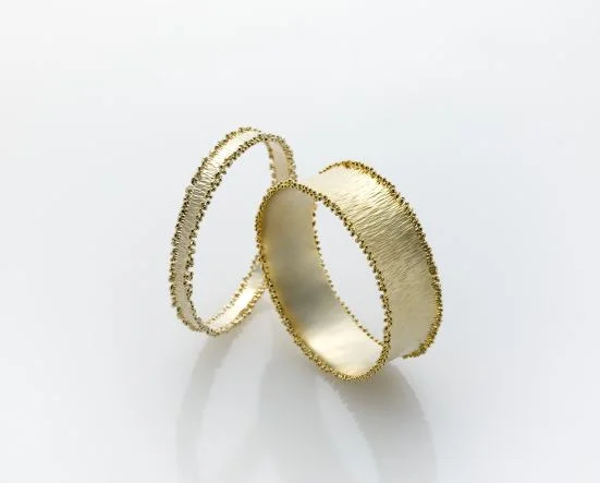 angelaminijo.com_bangles with textures
