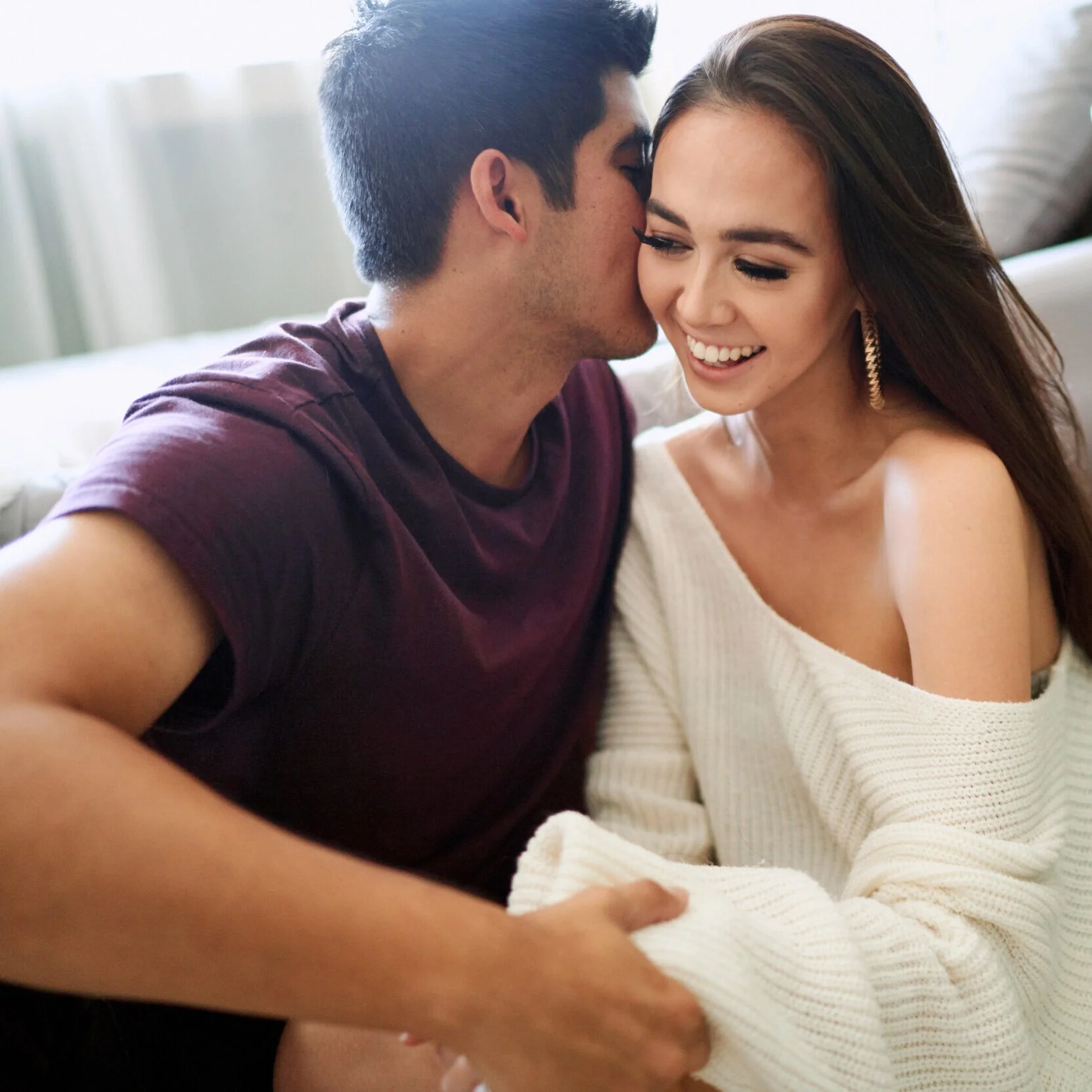 21 Pixels Studio: Guam Couple Photography, P + T
