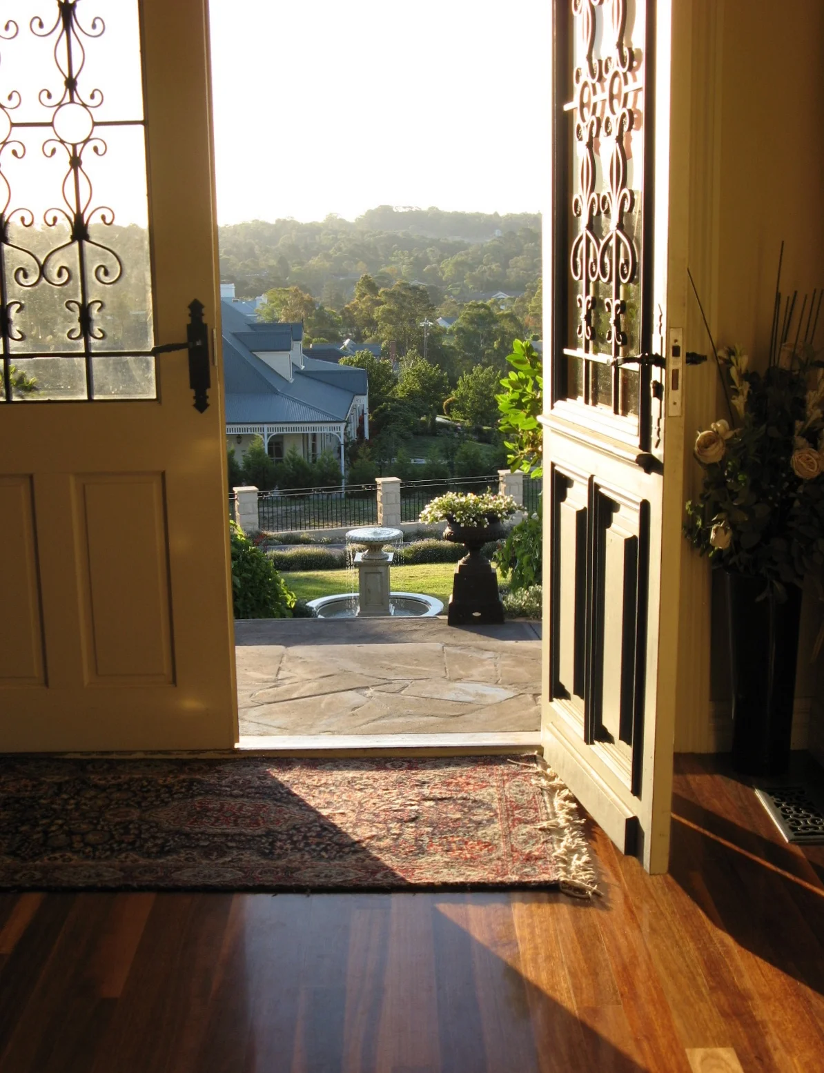 Walking away from relationships clutter free BLOG.jpg