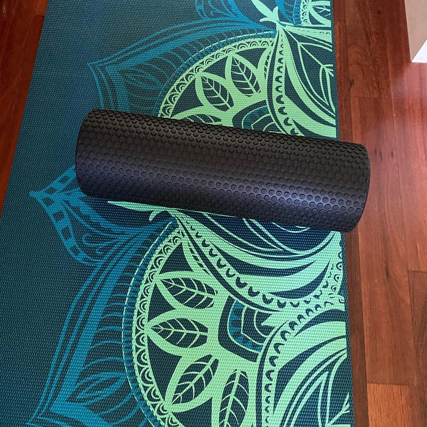 Finally did my homework from fitness class with @jbfitnesshealth when I learnt my problem areas. 
Although I had been looking for sometime I still did the muscle test before I bought them. Do you muscle test or want to learn the trick to know which i