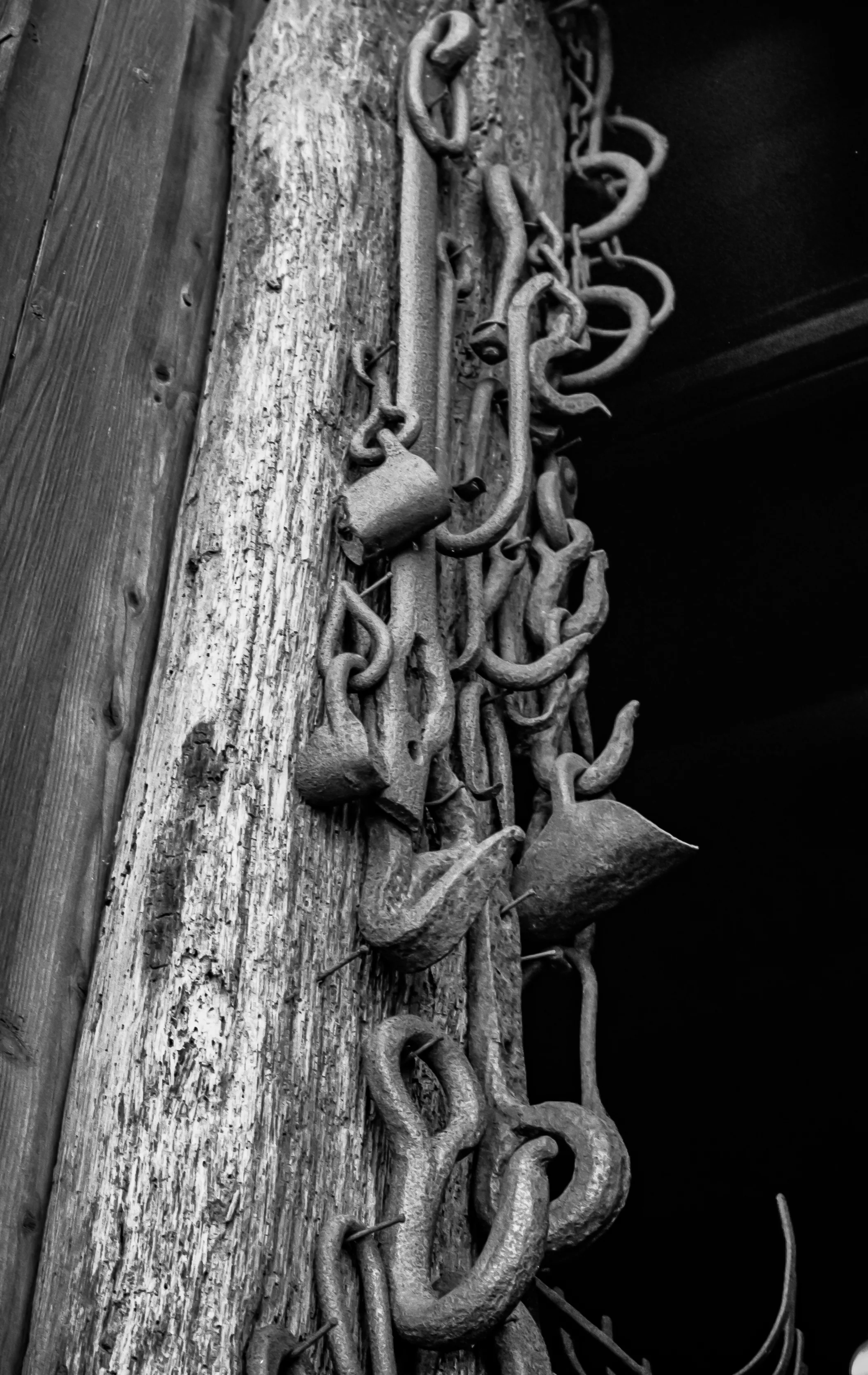 iron-chains-hooks.jpg