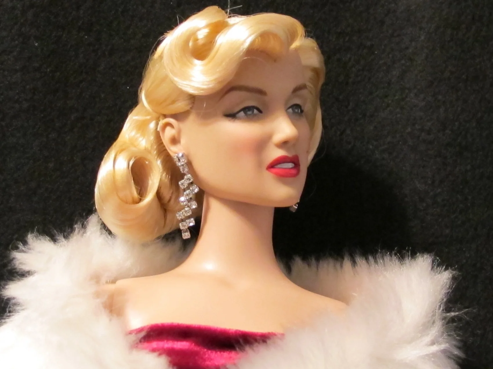 tonner_marilynmonroe_nov6_14.jpg