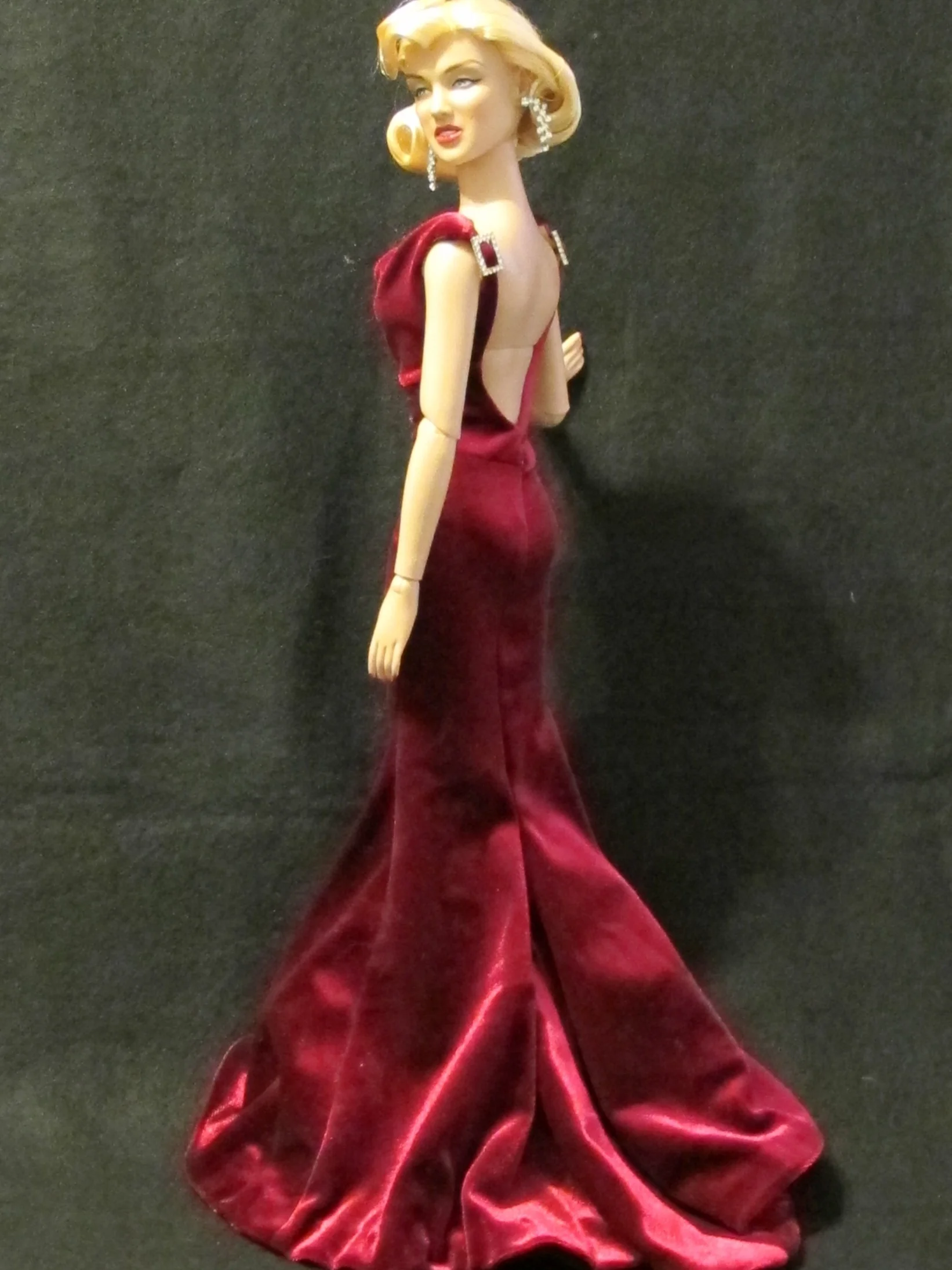 tonner_marilynmonroe_nov6_05.jpg