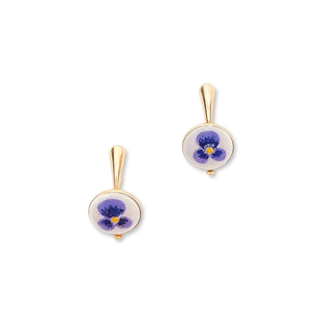 Forget-me-nots in gold handpainted.JPG