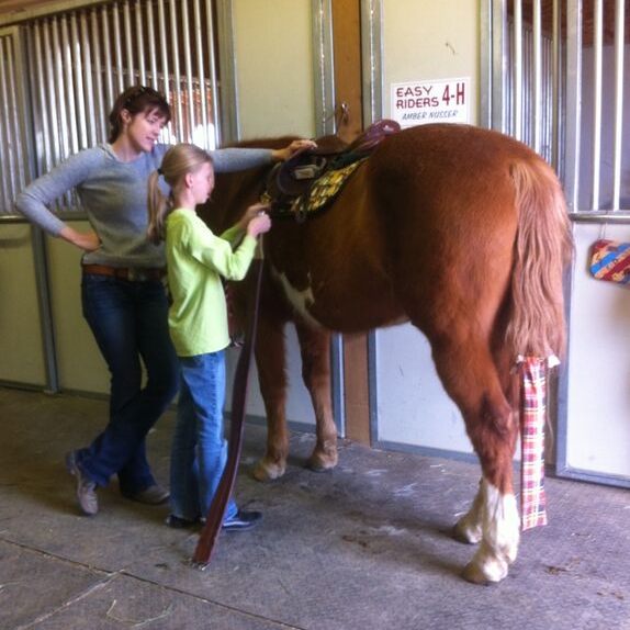 Cathy Lauderbaugh uses hippotherapy to support speech and language therapy goals in Boulder County, Colorado.