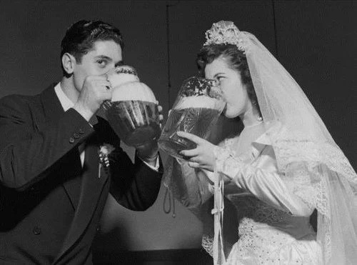 couple drinking pitchers.jpg