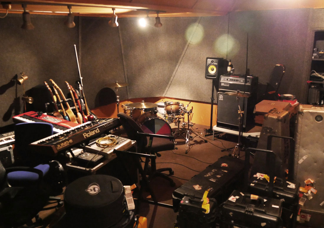 studio2.jpg