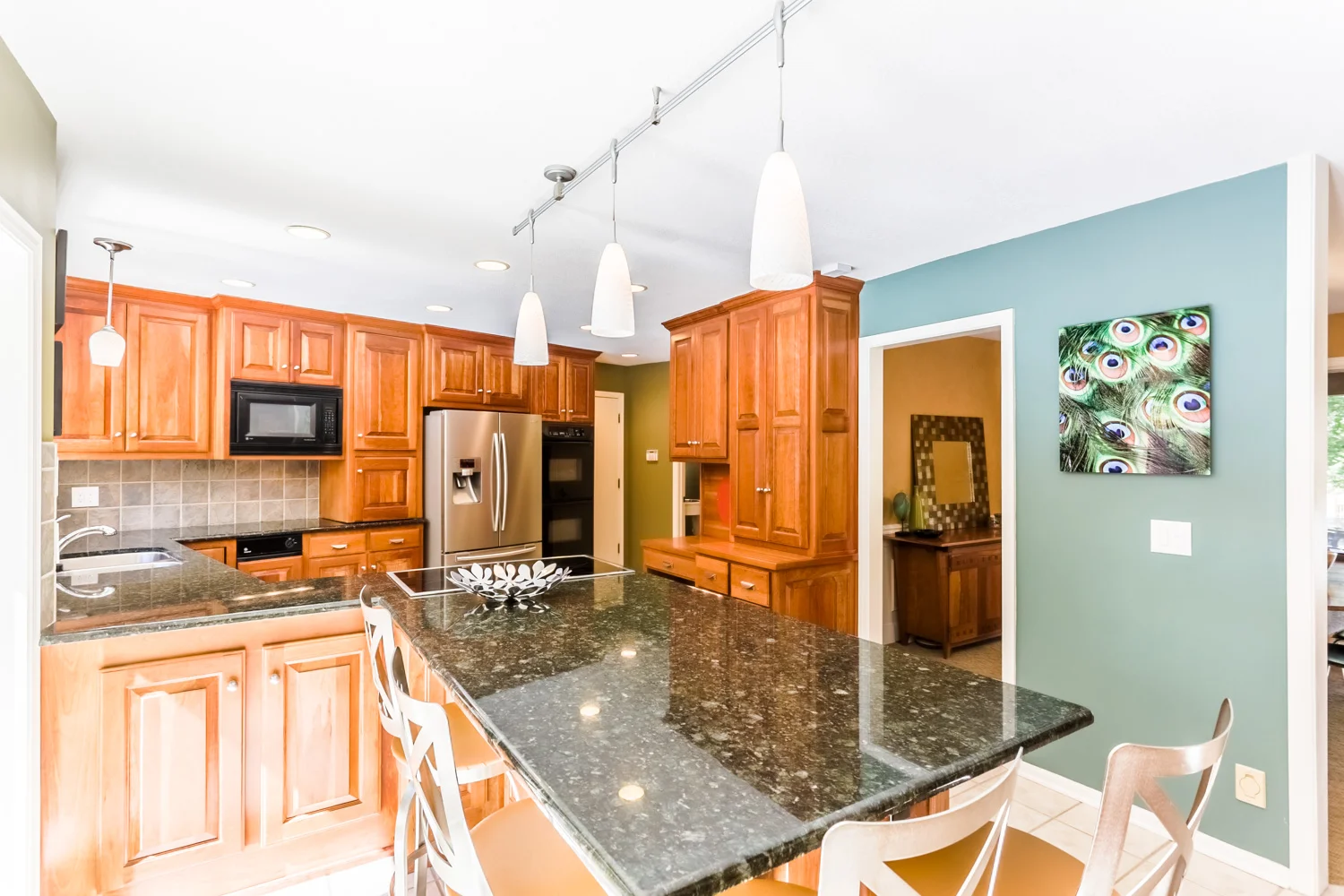 20609CrickettLane_016-HDR.jpg