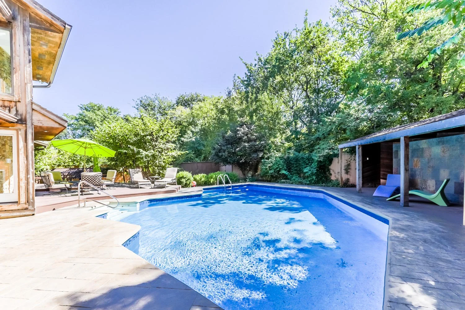 20609CrickettLane_121-HDR.jpg