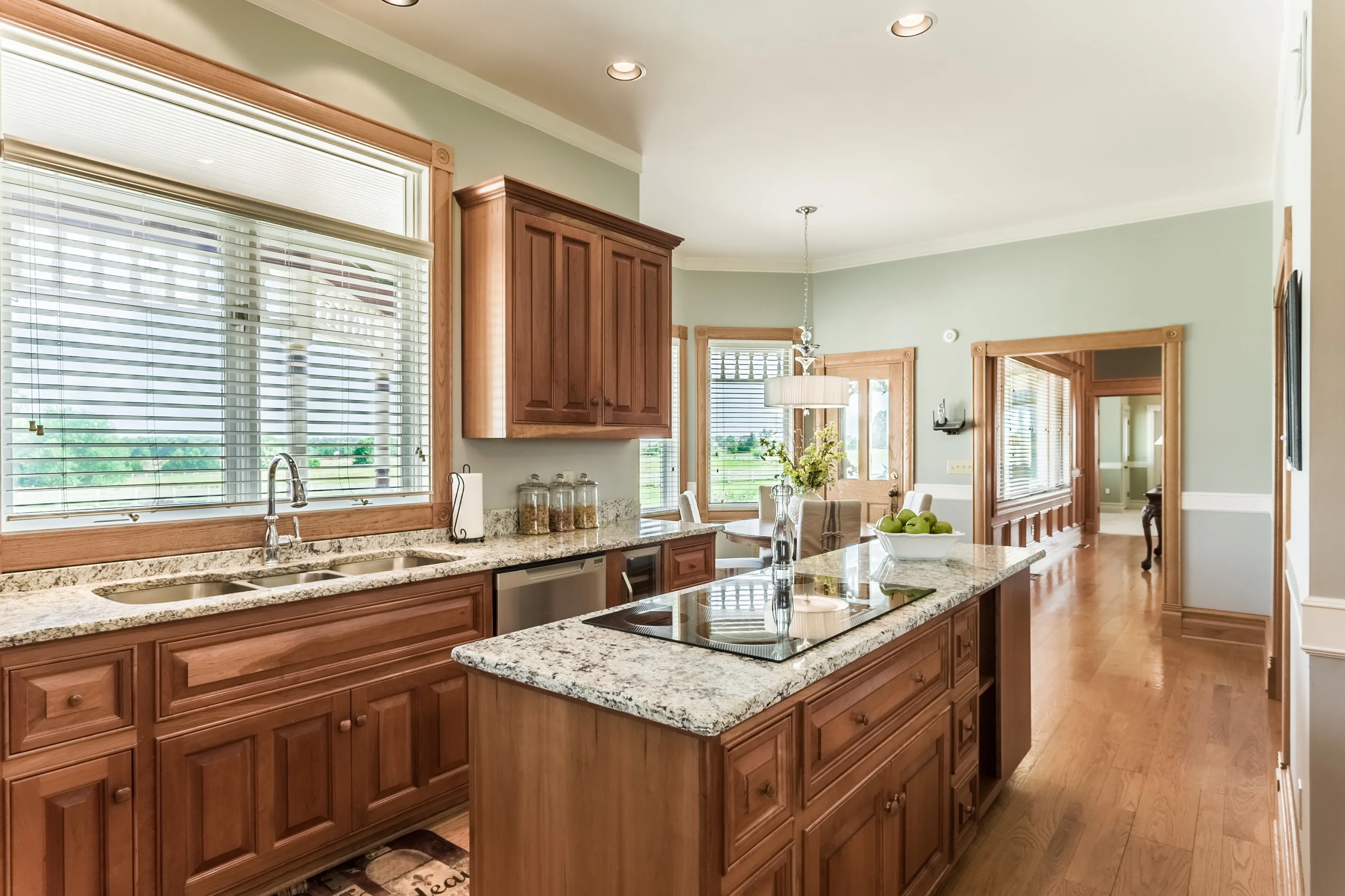 9035 W 175th_081-HDR-1.jpg