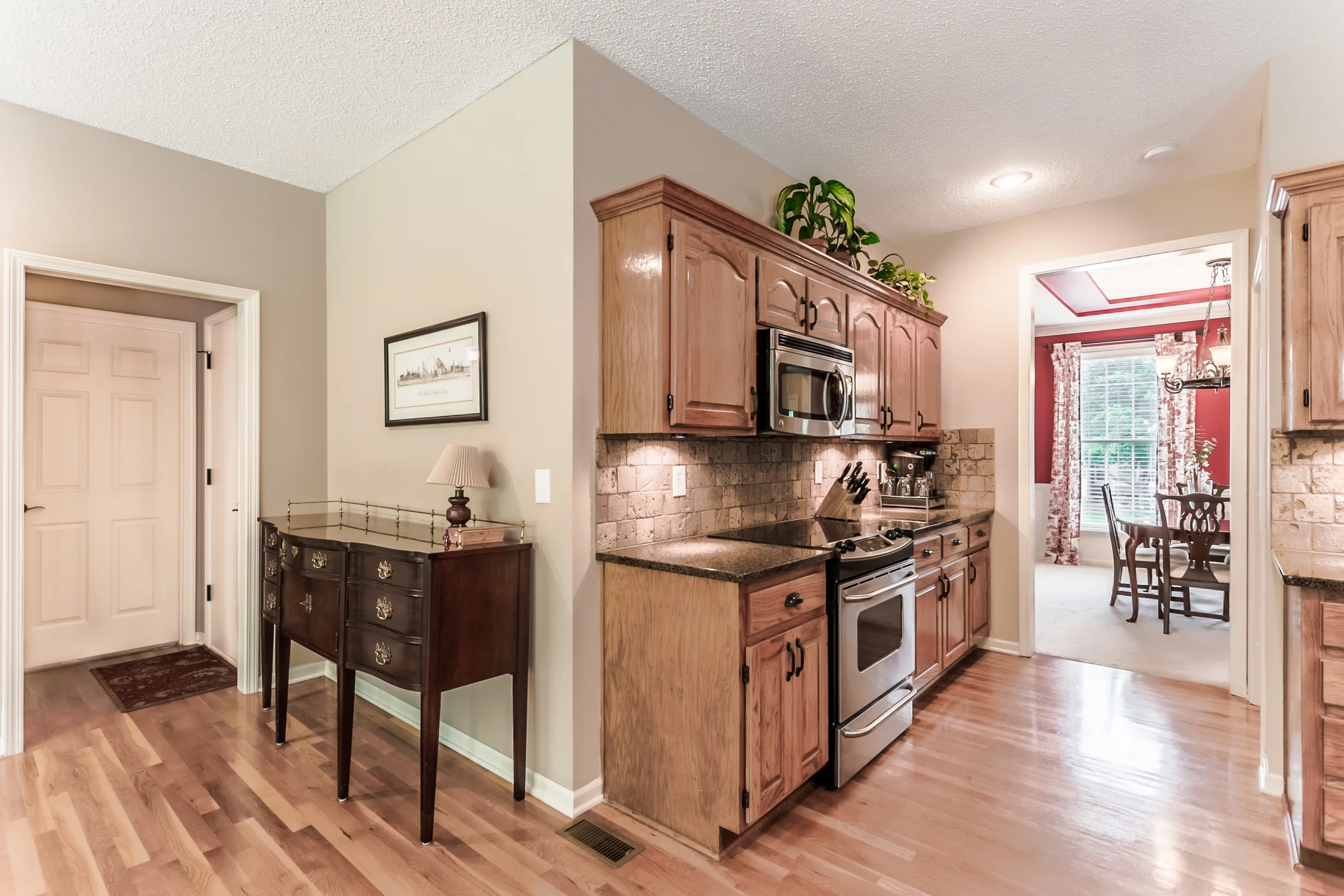 9302W131stCt_191-HDR-199-1.jpg