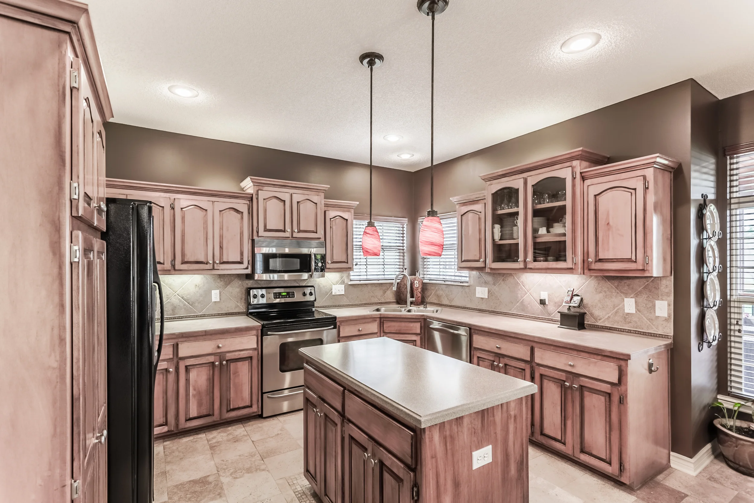 21813W60thSt_159-HDR-1.jpg