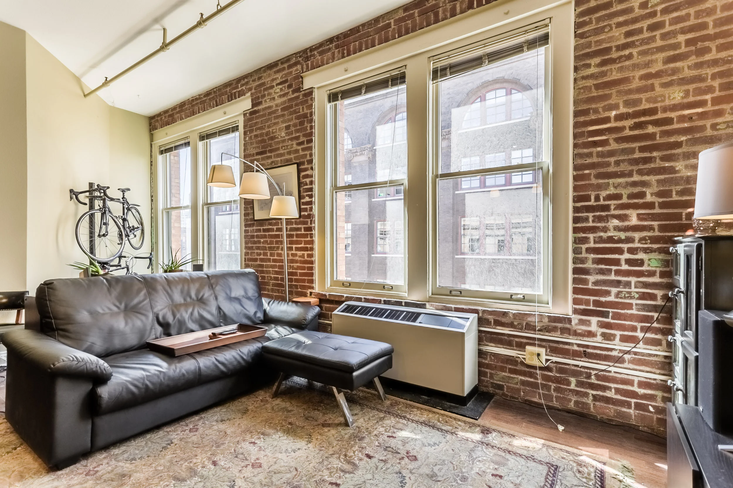 308W8thSt_118-HDR-1.jpg