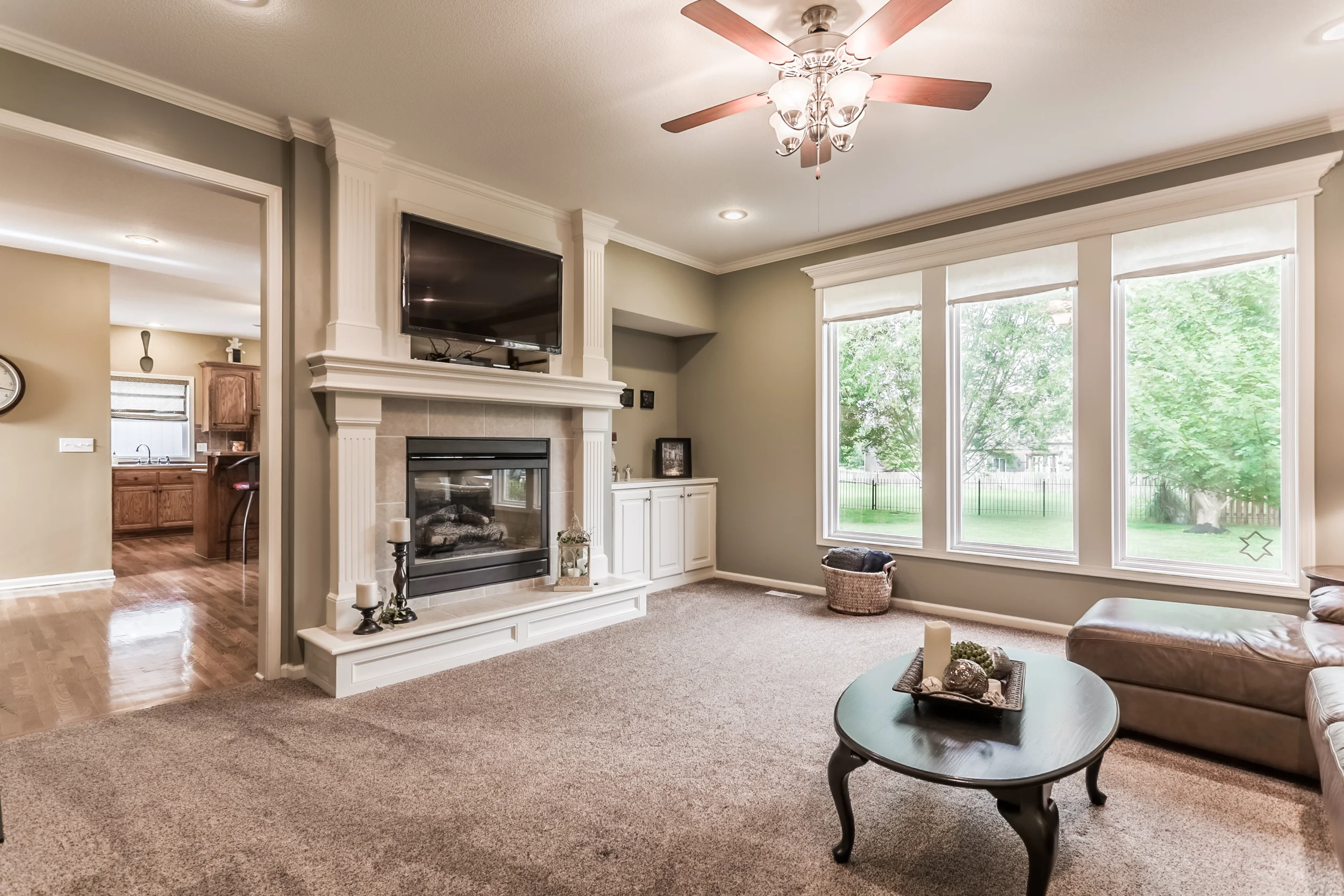 13862SGallerySt_200-HDR-1.jpg