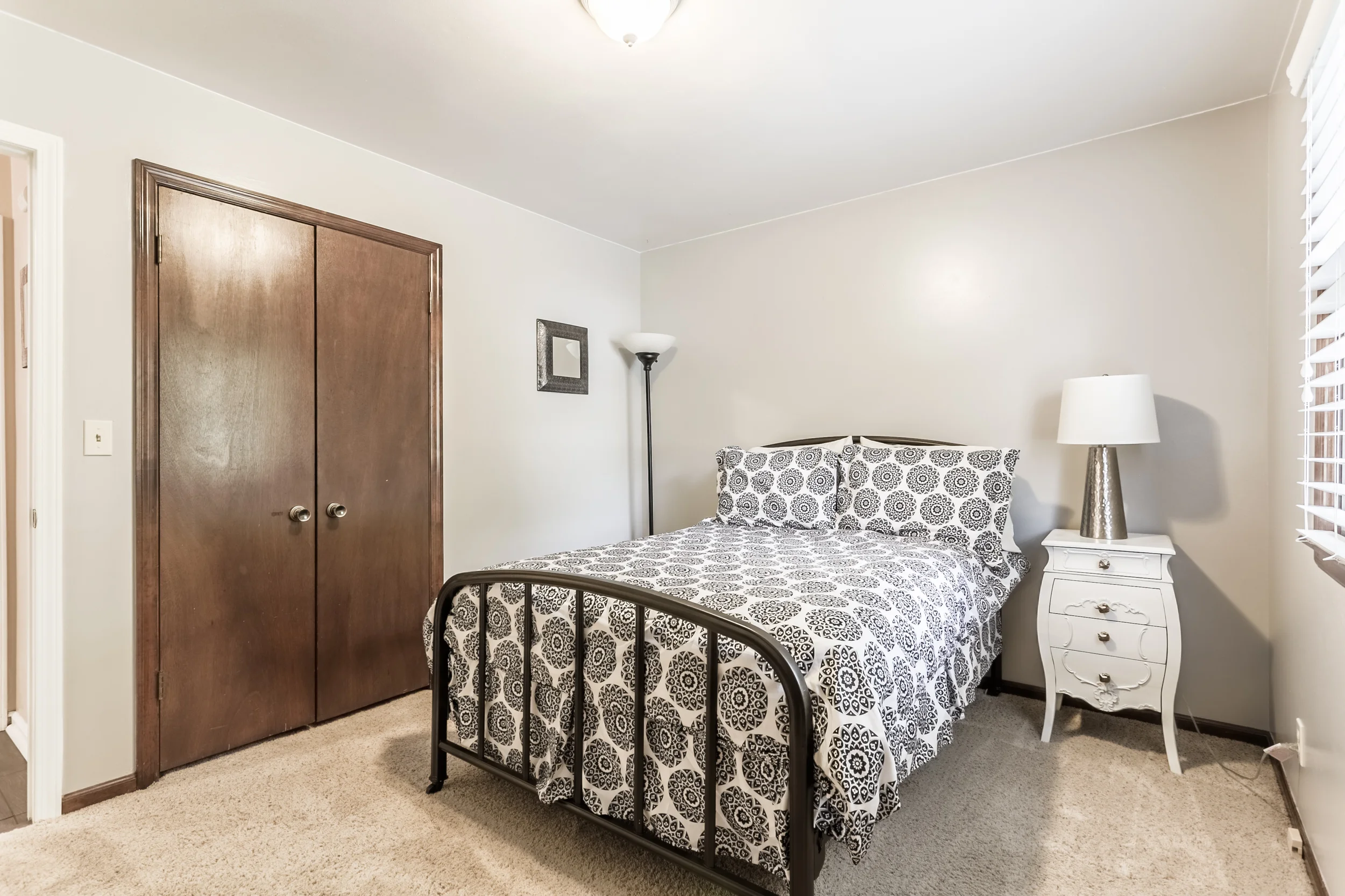 10001CenturyLn_118-HDR-1.jpg