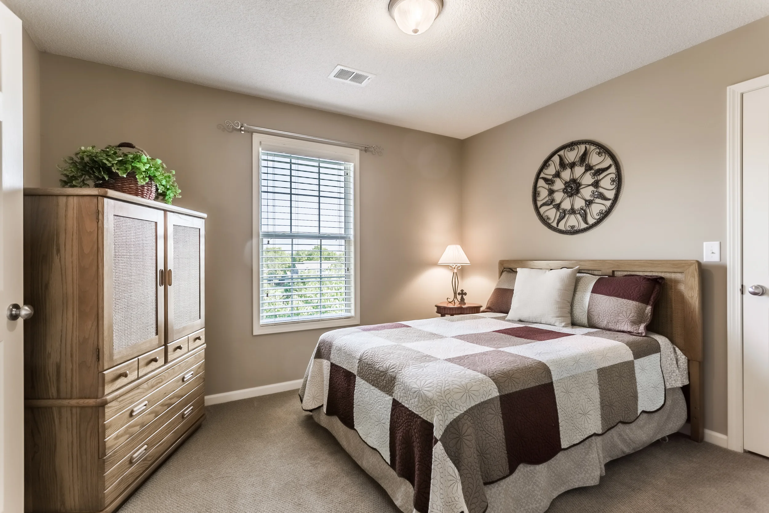 21706W96thSt_014-HDR-1.jpg