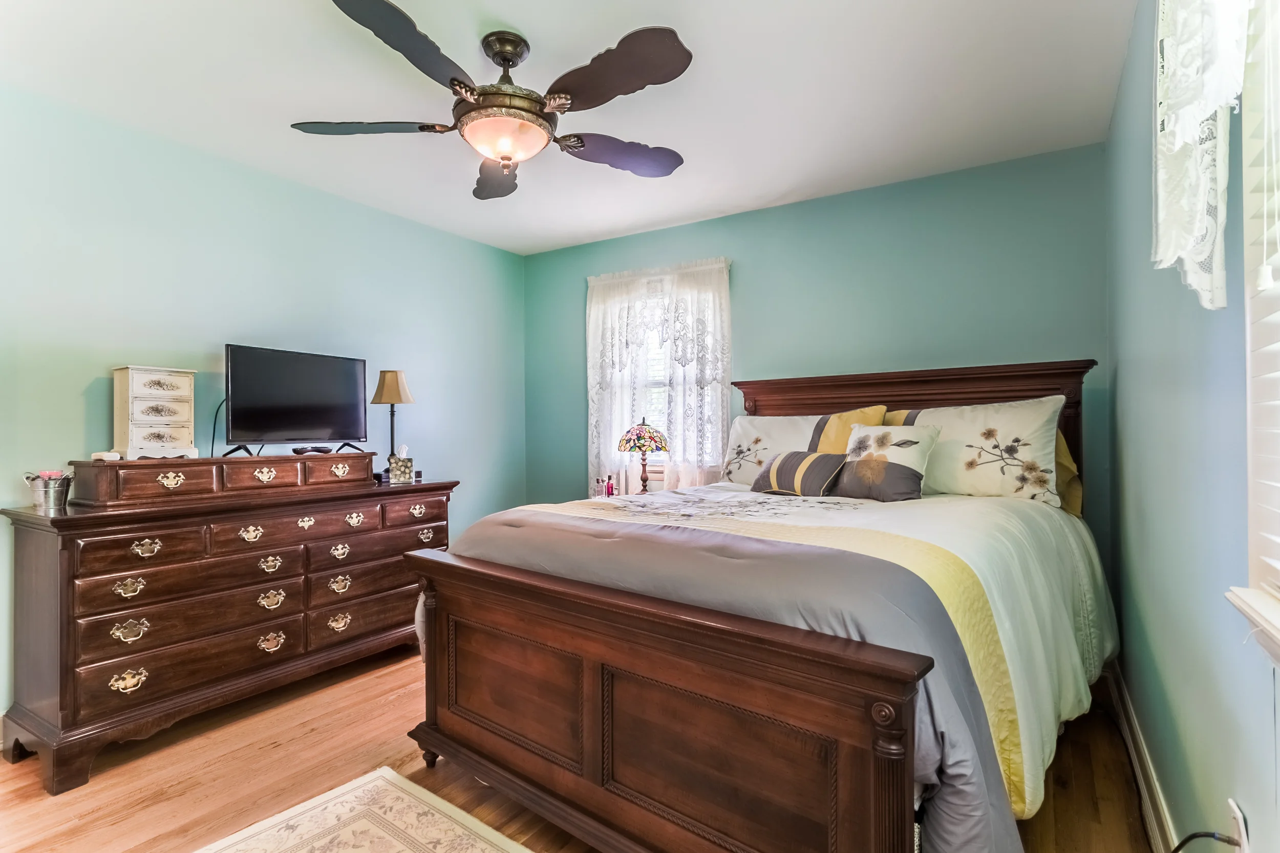 13218W96thSt_123-HDR-1.jpg