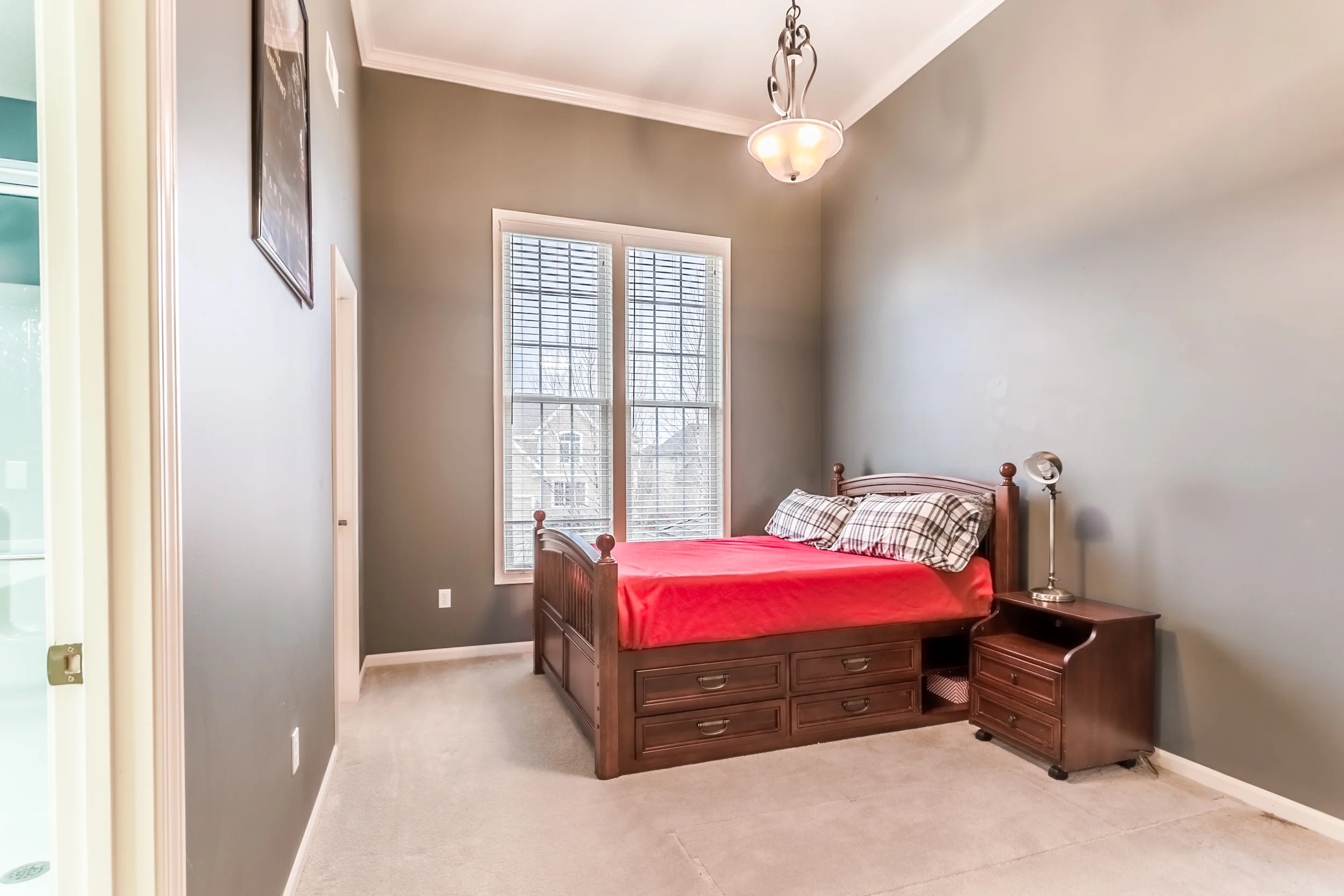 16300GoddardSt_070-HDR-1.jpg
