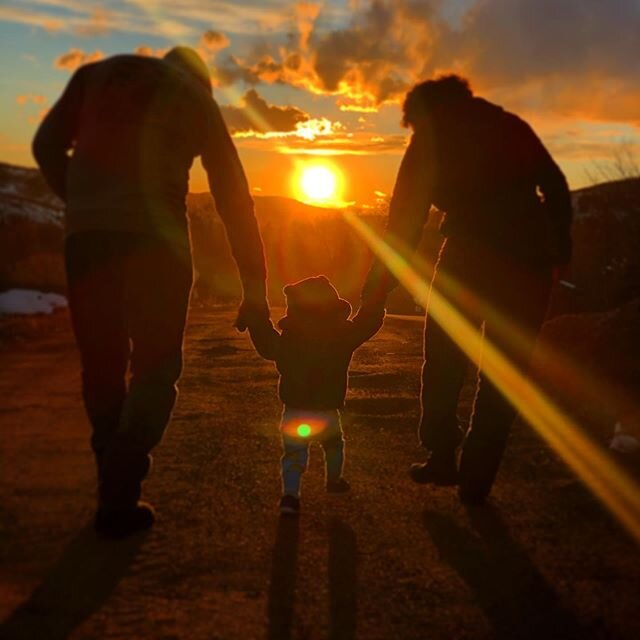 Helix with his mama and nonno