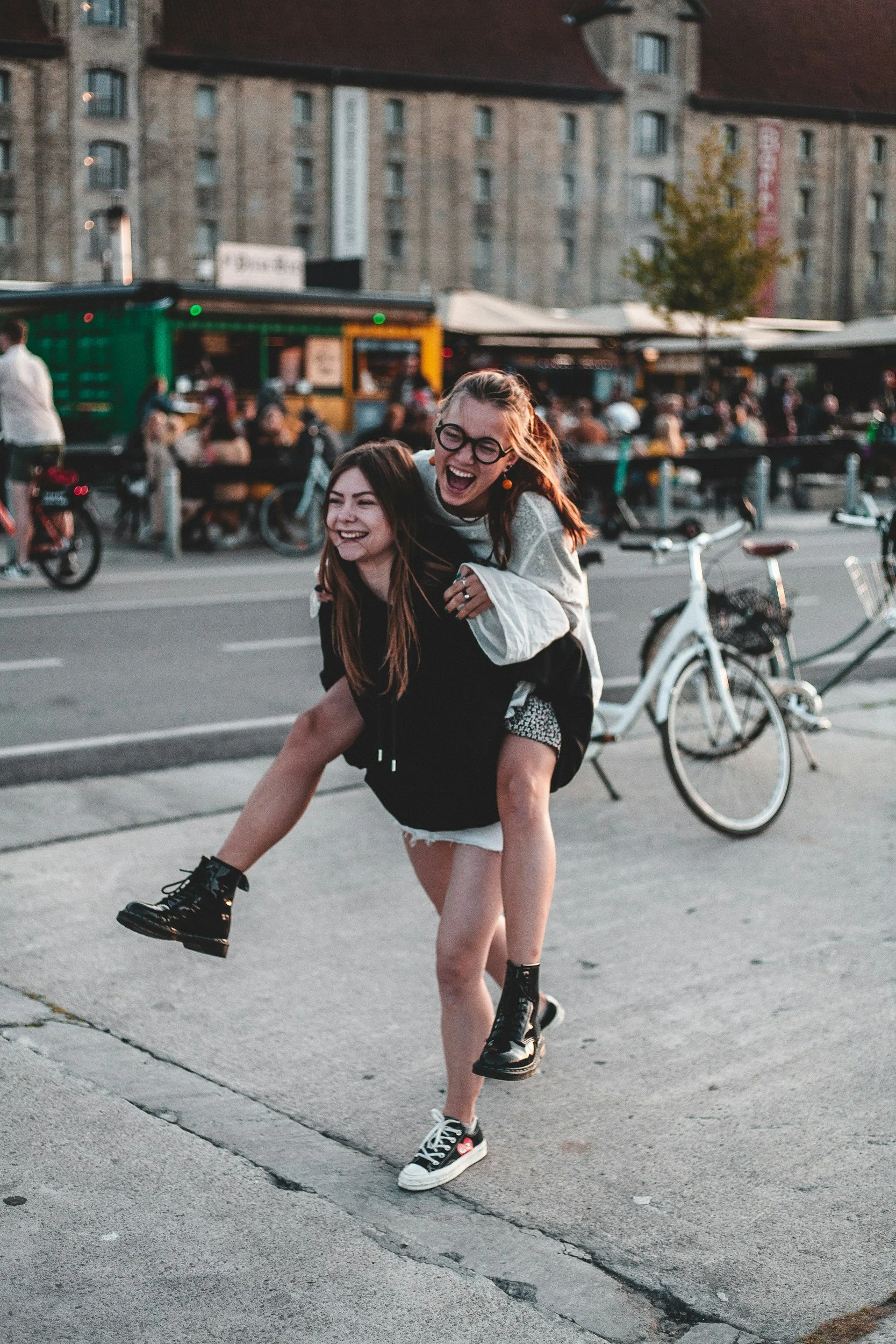 unsplash-image-RnAfYIp0gIQ.jpg