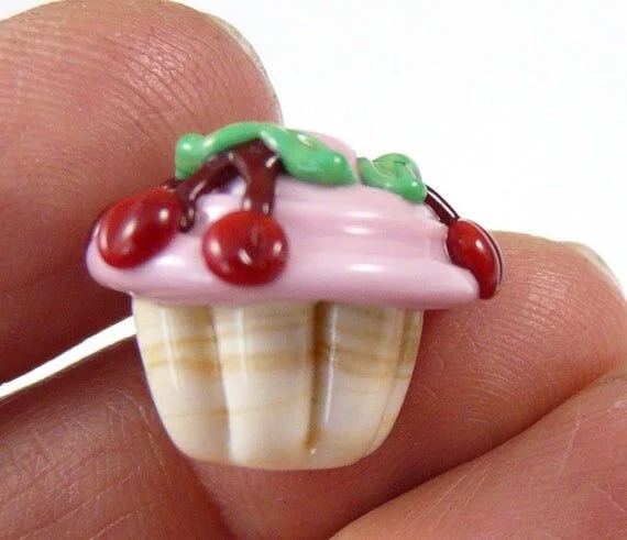 https://i.etsystatic.com/5129578/r/il/e22b49/59478519/il_570xN.59478519.jpg