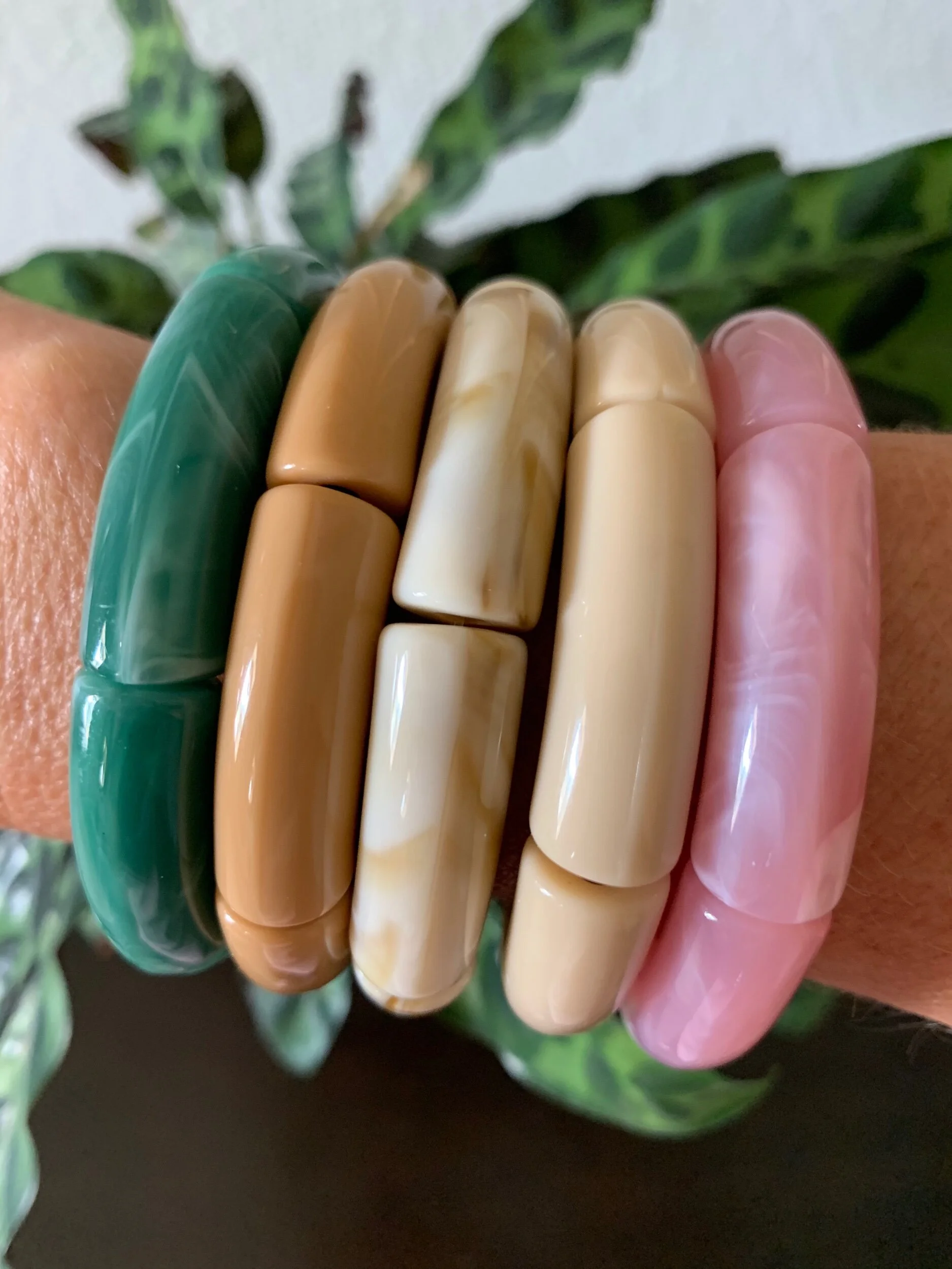 9BF1B472-9F47-432F-8B8F-7FF2AE68E604