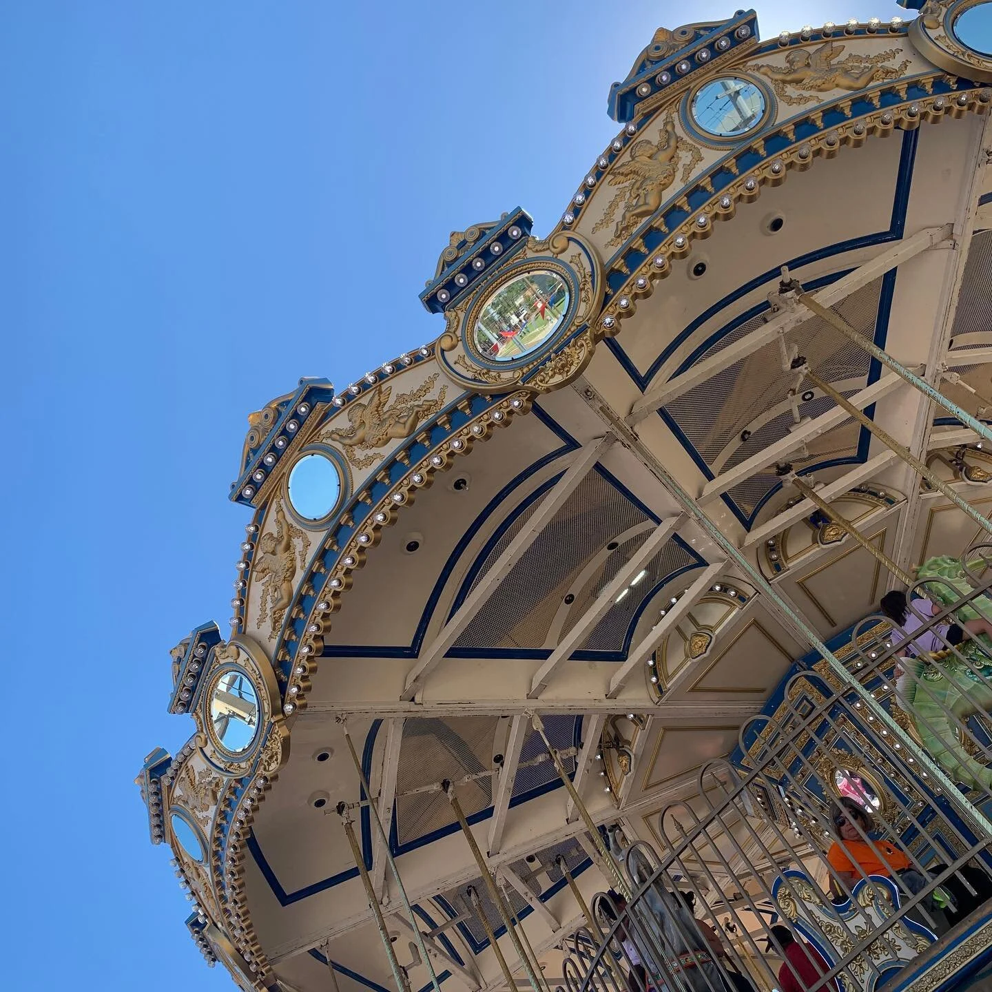 We had all the fair fun with the Feathers fam (and Ben) today. 🎡Fun times and sweet memories&hellip;even though the rodeo dust made me sneeze. 😂