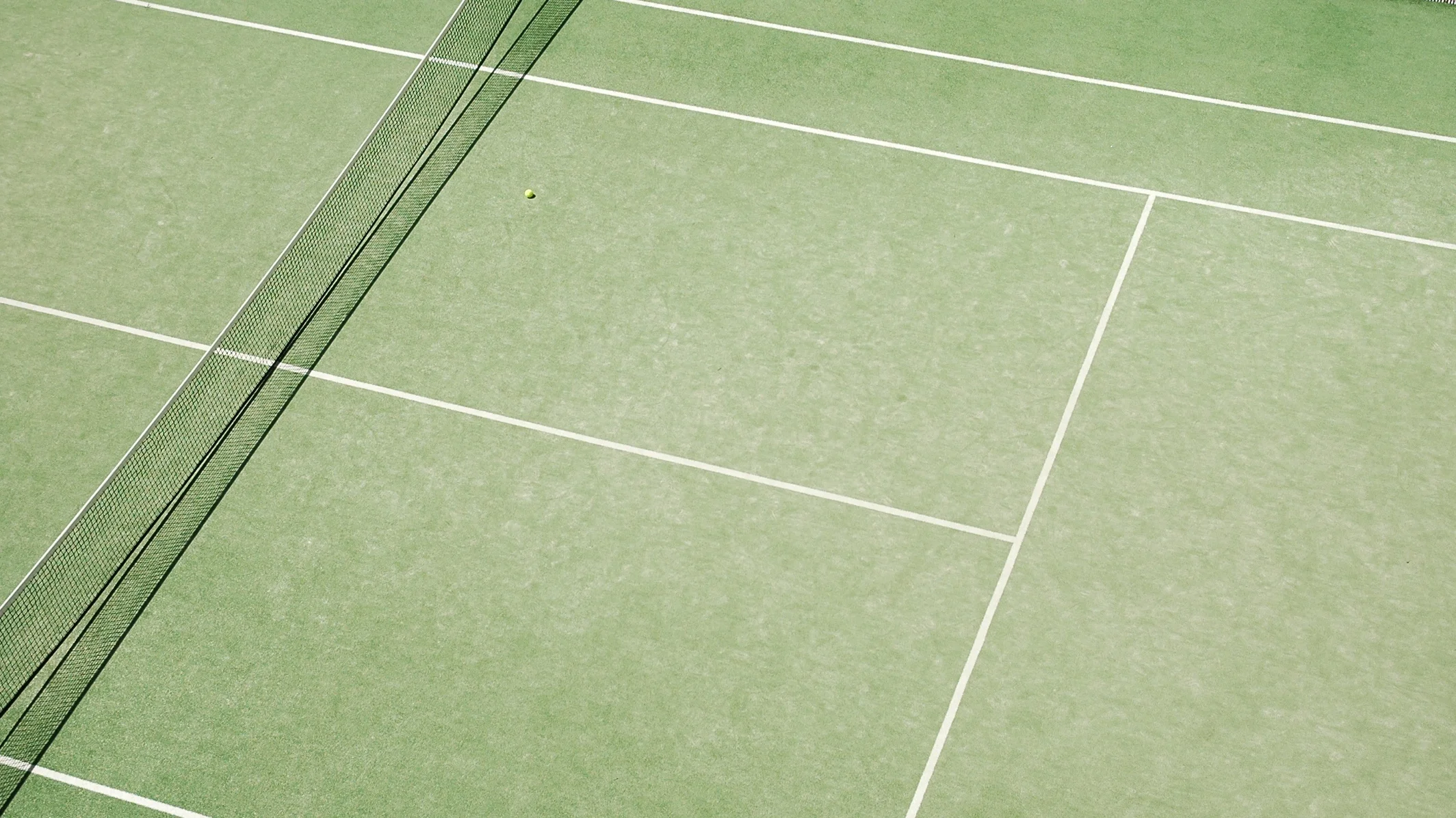 tennis-court-2-1182605-2.jpg