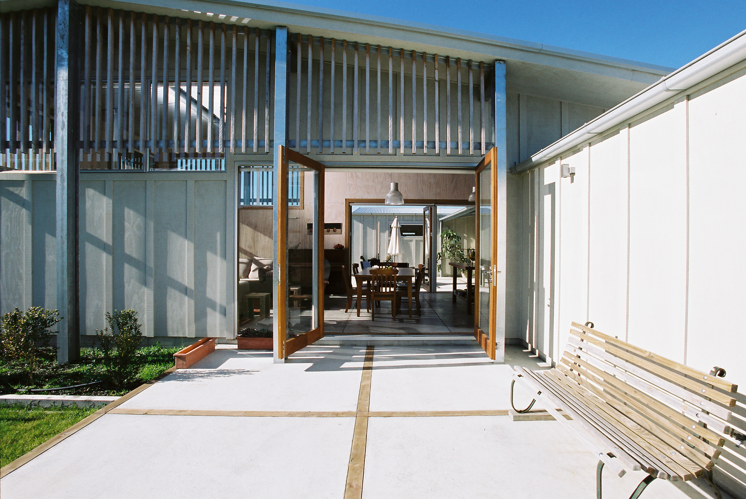 AngusHouse from west terrrace to loungeDining3 of 6.png