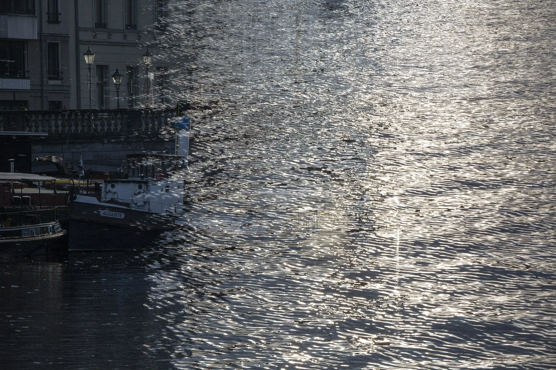 Englouti_Quai_Berlin_barteaux4200k+16t-34hl_45O-6bl-1435RPlatw.jpg