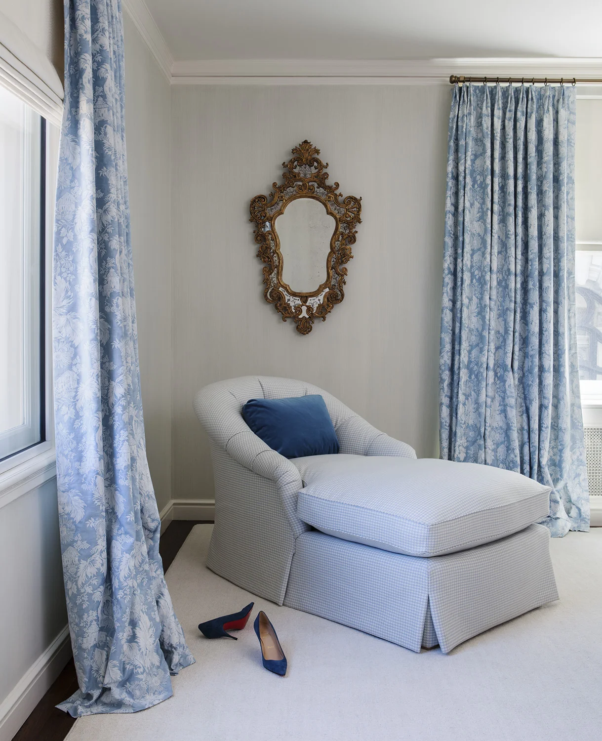   STRIE FINISH ON WALLS   Design by:&nbsp;Heather Hilliard 