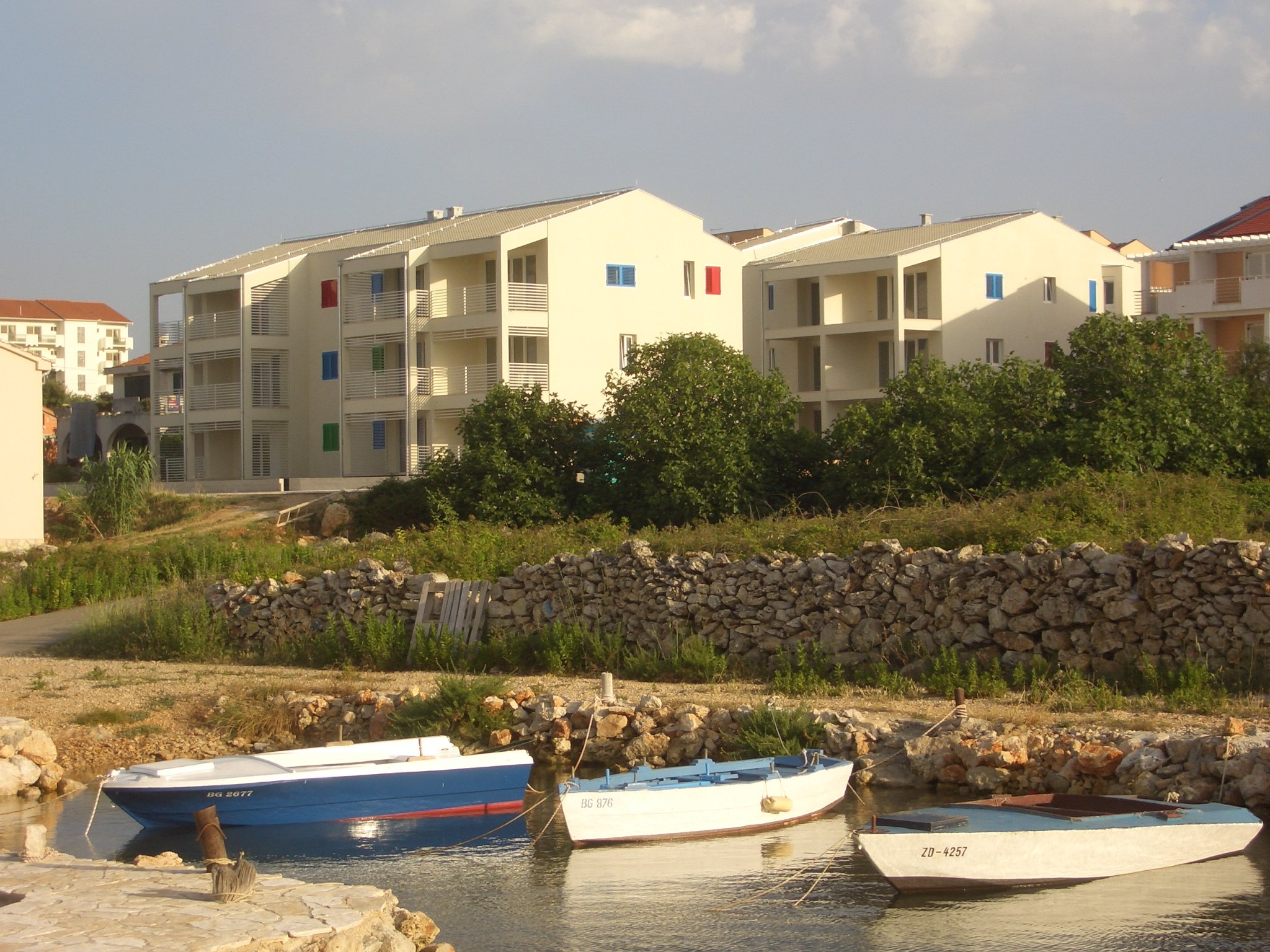 multi-unit residential Otok pašman 2007