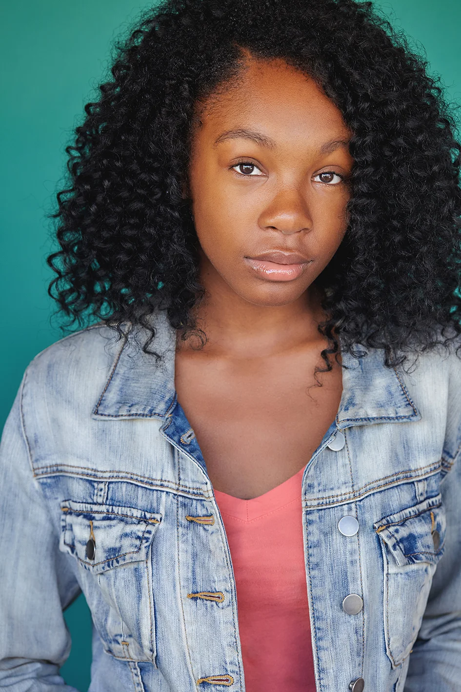 JJ Headshot.jpg