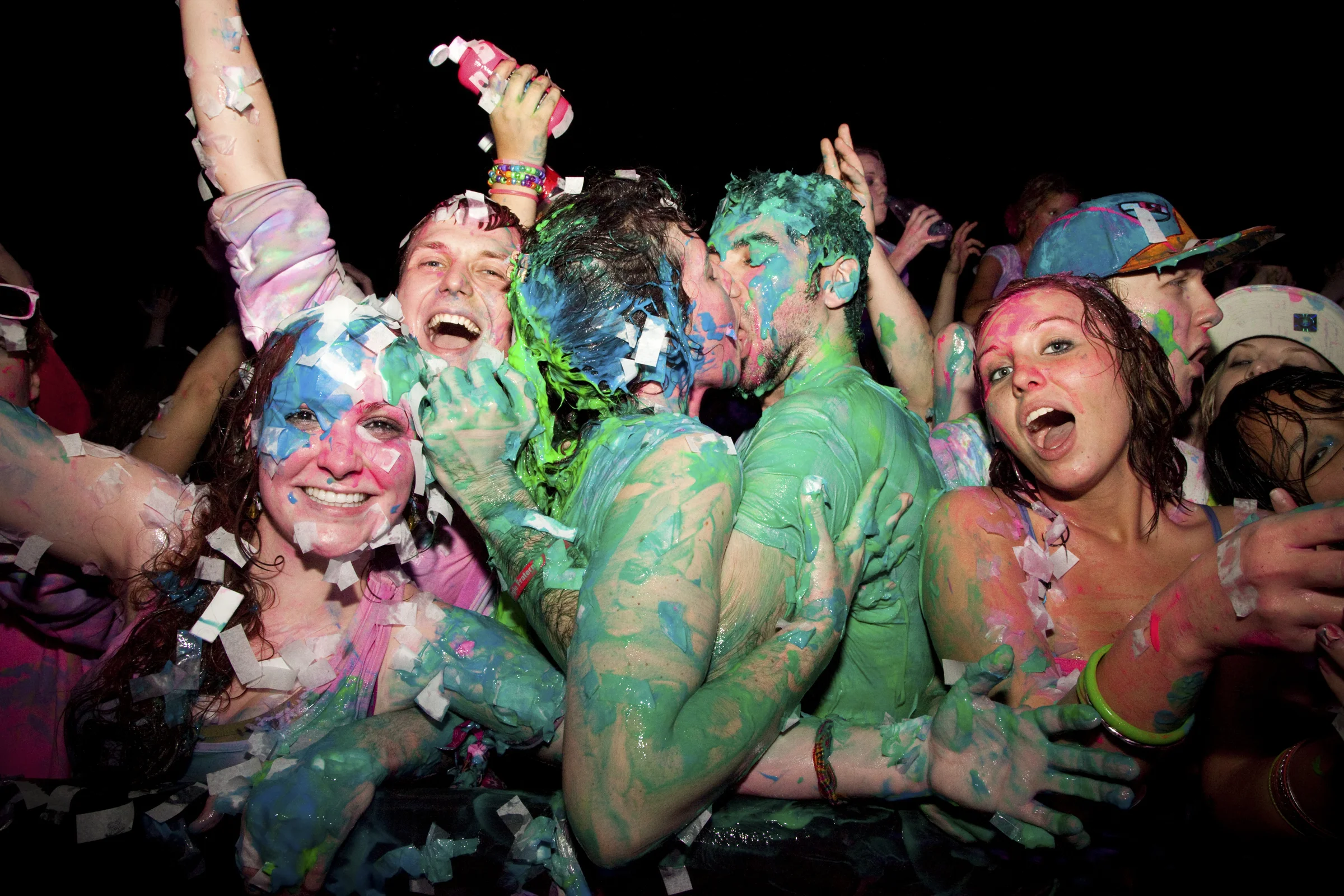 dayglow_card3_028.jpg