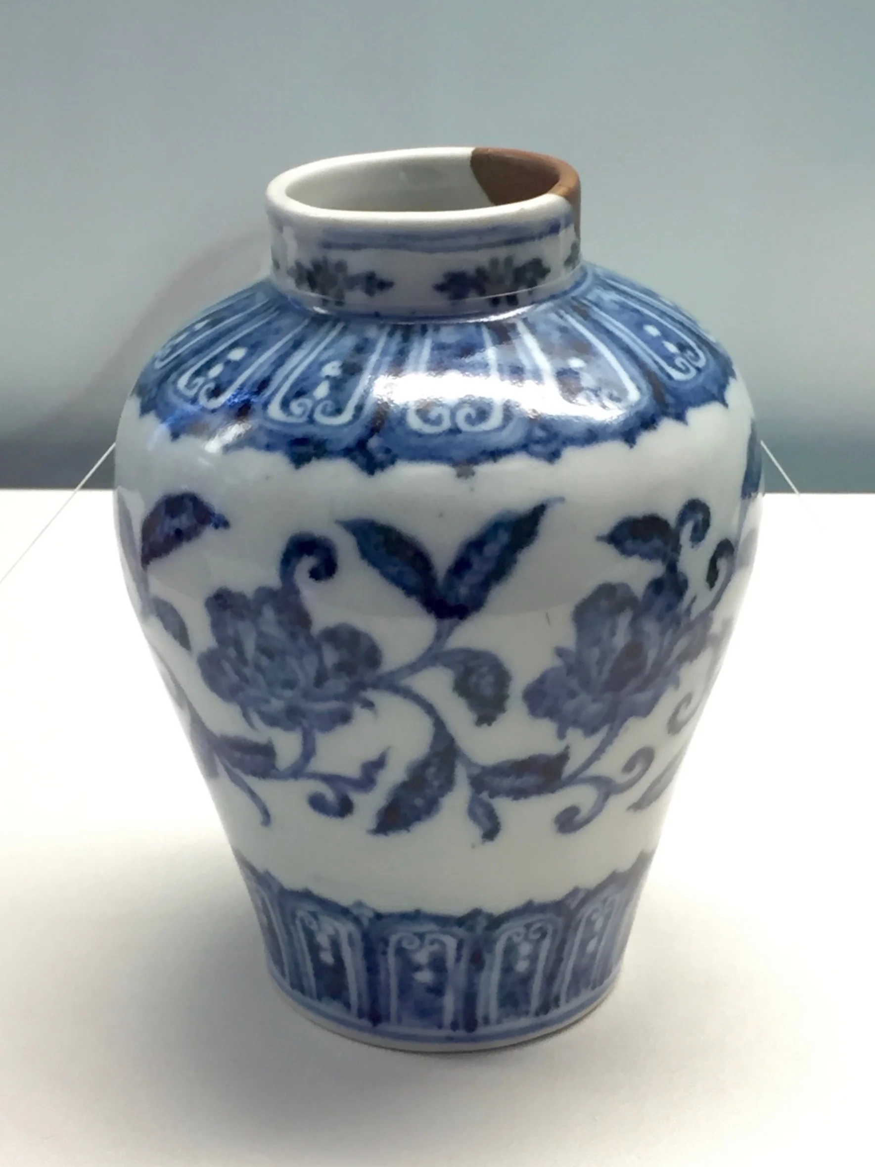 Blue and White Jar Xuande Emperor's Reign (1426-1435), Ming Dynasty