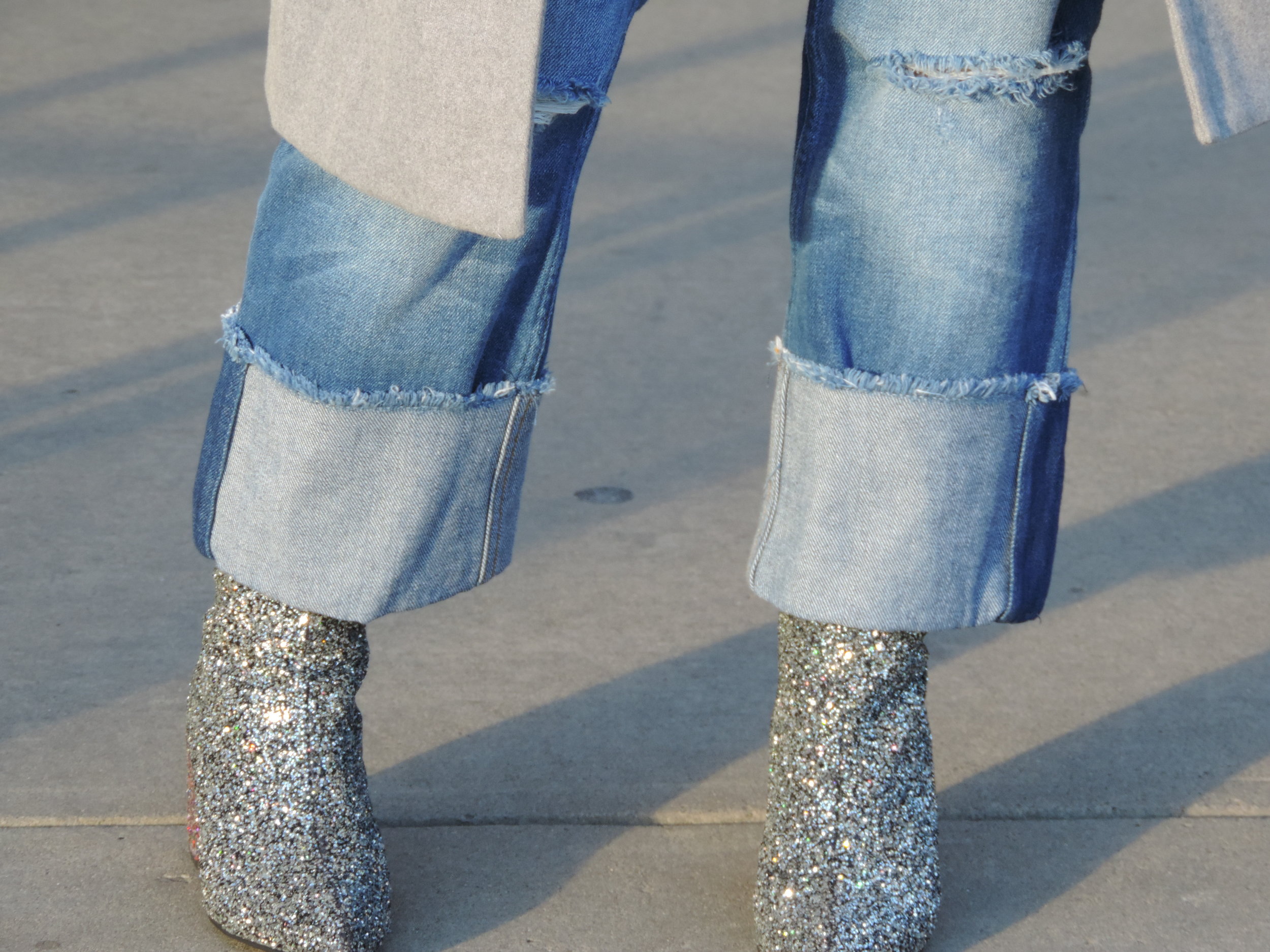 how to wear sparkle boots