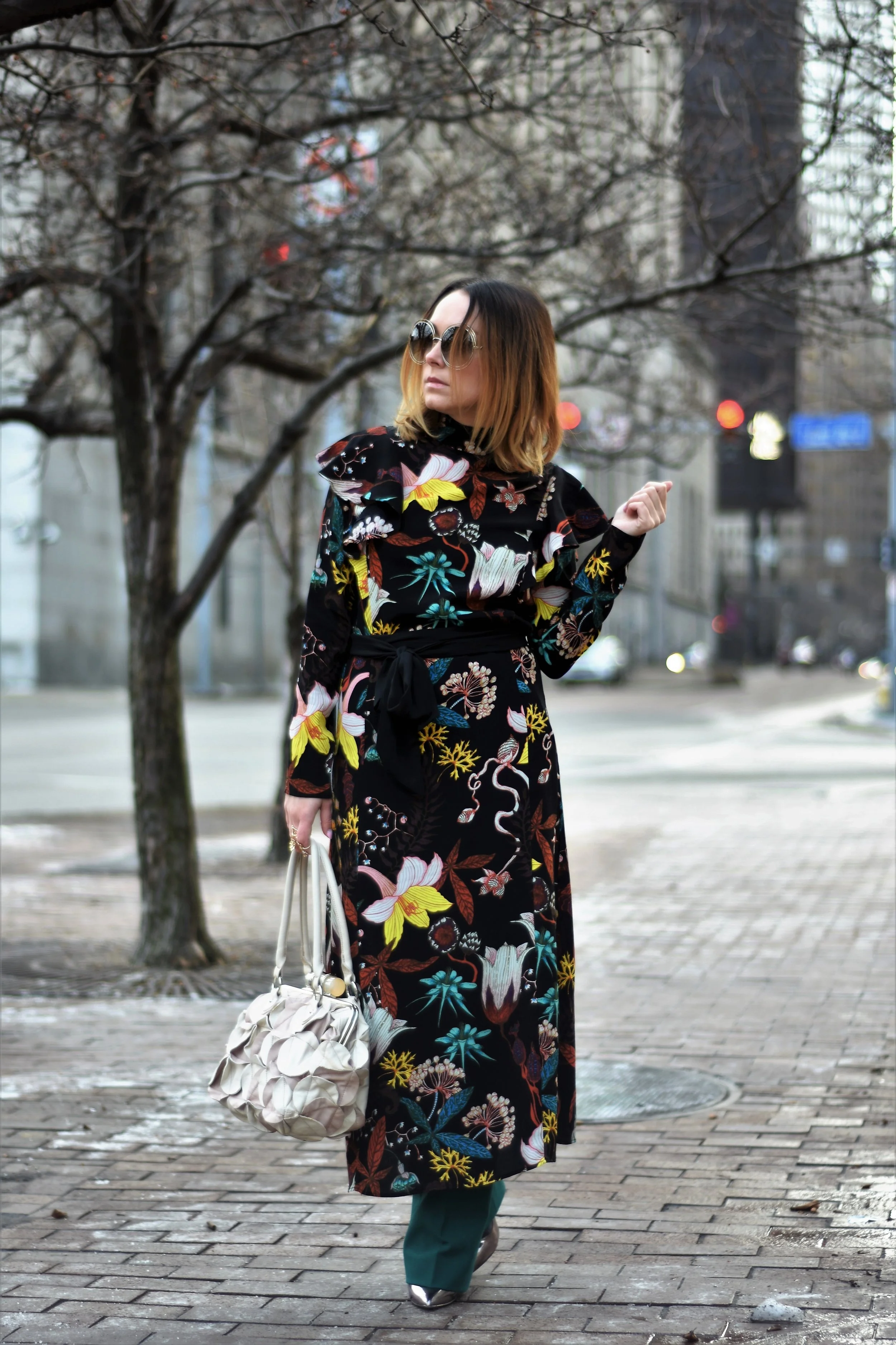 There's something super fresh about how tropical this particular floral print is.